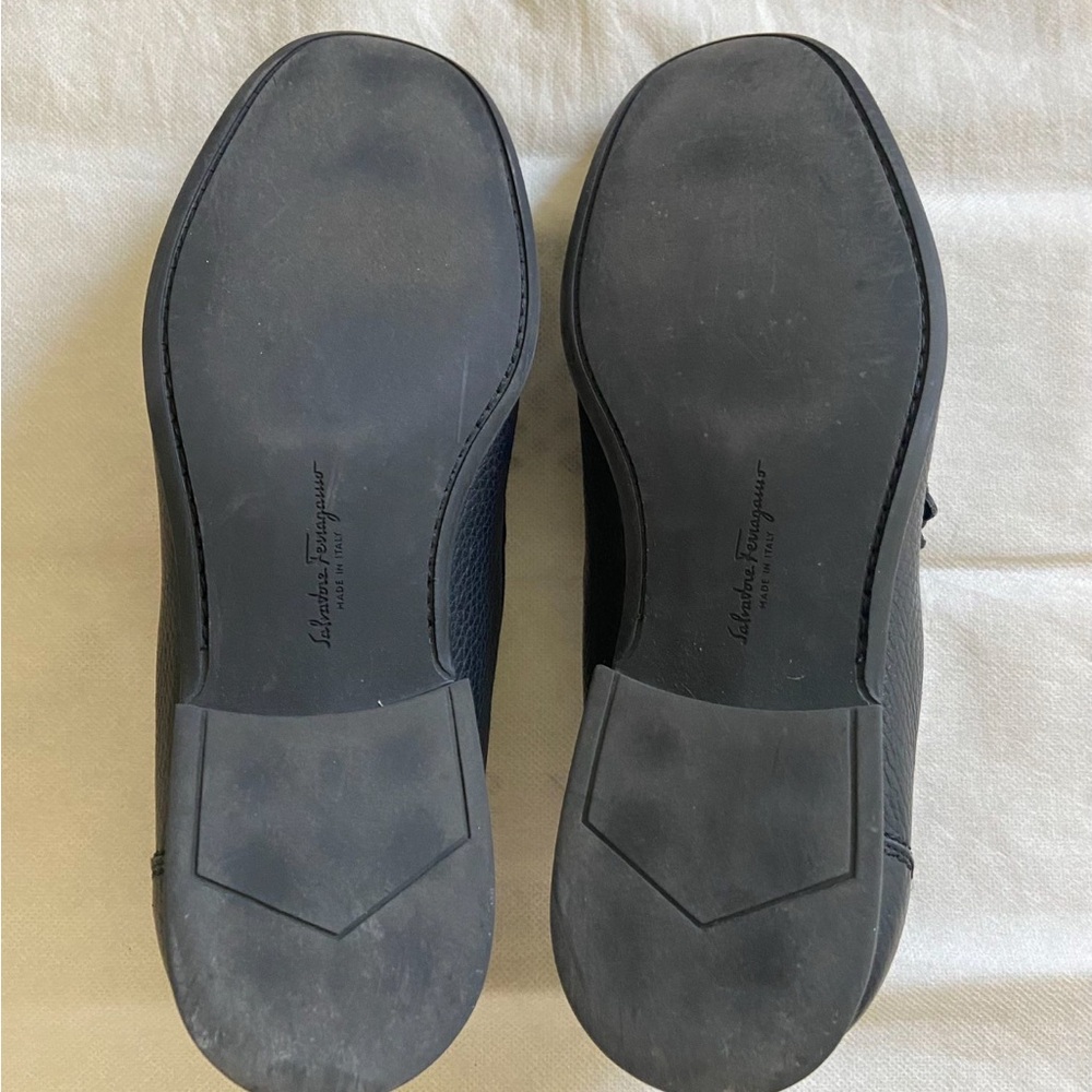 Salvatore Ferragamo Black Leather Men's Loafers - Picture 5 of 5
